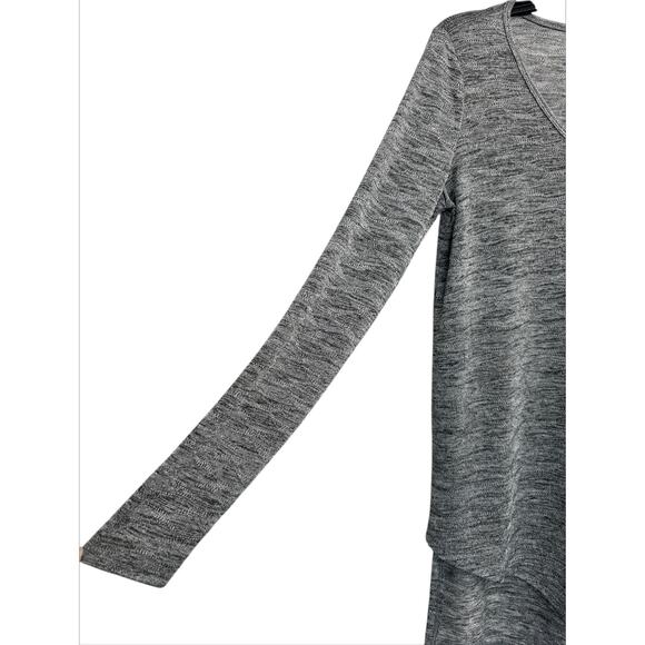Simply Vera Vera Wang Gray Scallop Knitted Sweater Top Asymmetric Top Sz Small - Picture 3 of 7